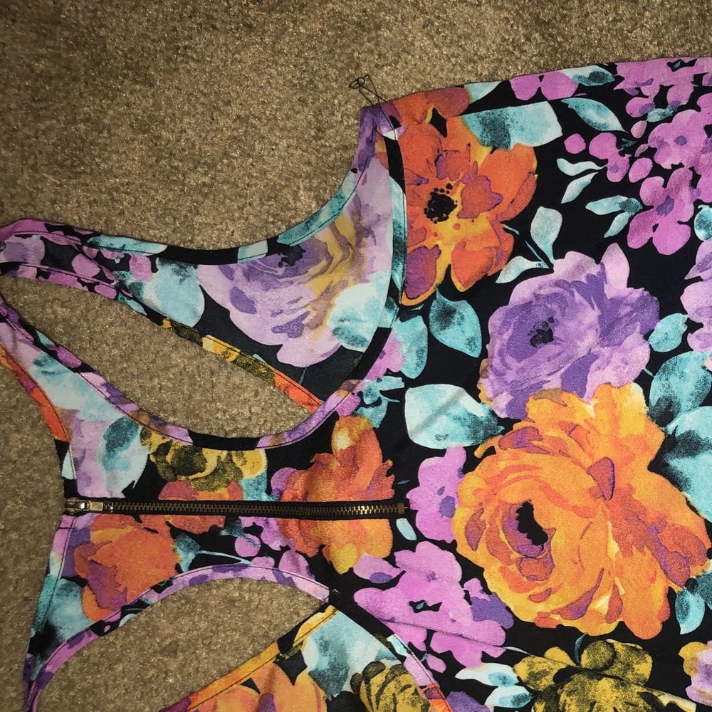 Blouse - Picture 3 of 4